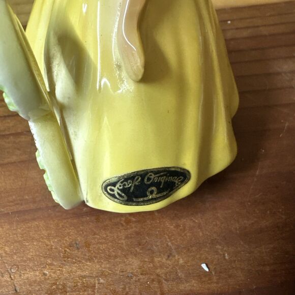 Vtg Josef Originals Birthday Angel Age 8 Yellow Dress with Sun Hat Figurine - Picture 6 of 7